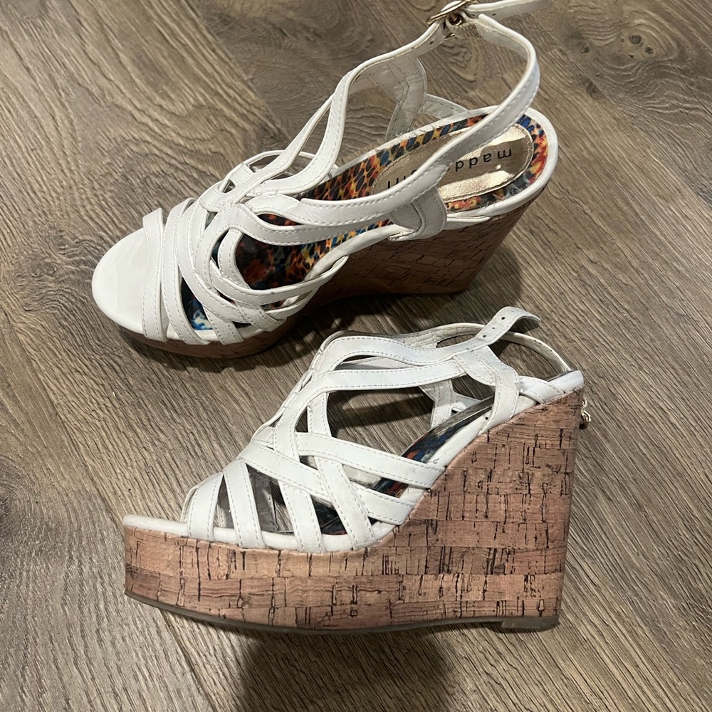 Steve Madden | White Wedges | Size 6